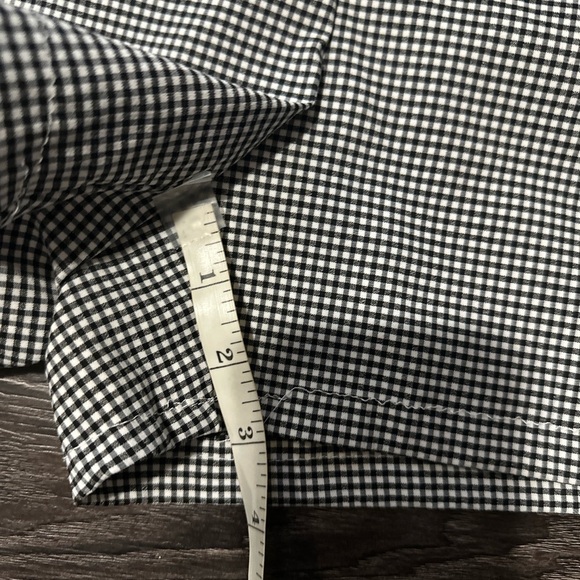 Lisette L checkered black/white stretch shorts, spring, size 8, gently worn, - Picture 10 of 11